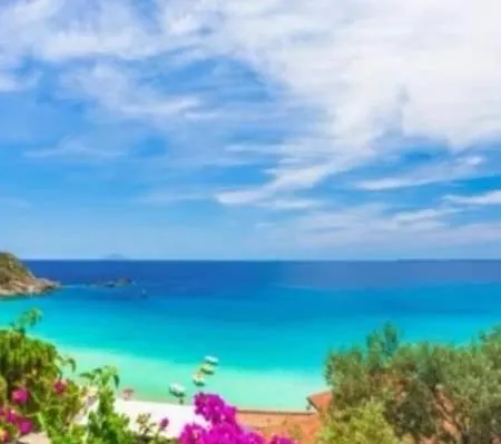 Rugiada With Pool And Sea View Located On The Front Of Nissi * Aya Napa