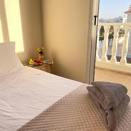 Villa Rugiada With Pool And Sea View Located On The Front Of Nissi Beach