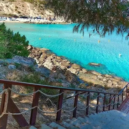 Villa Rugiada With Pool And Sea View Located On The Front Of Nissi Beach *